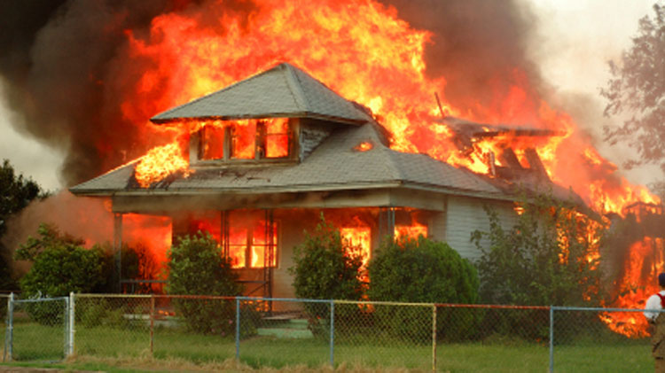 Home on Crowe Lake Destroyed by Fire