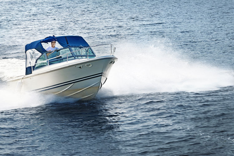Fall Boating fun, but Keep an eye on Safety