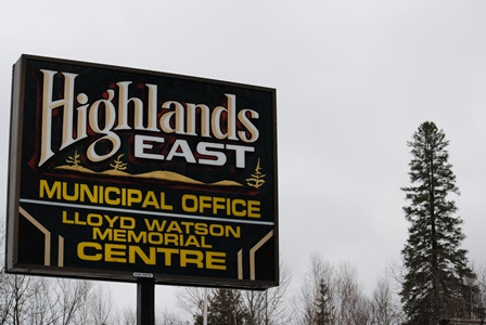 Highlands East not ready to decide on trailer bylaw