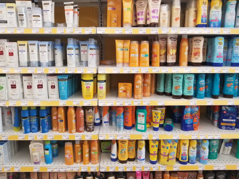 Health Canada Reminds You to Not Forget to “Slop” on Sunscreen This Summer