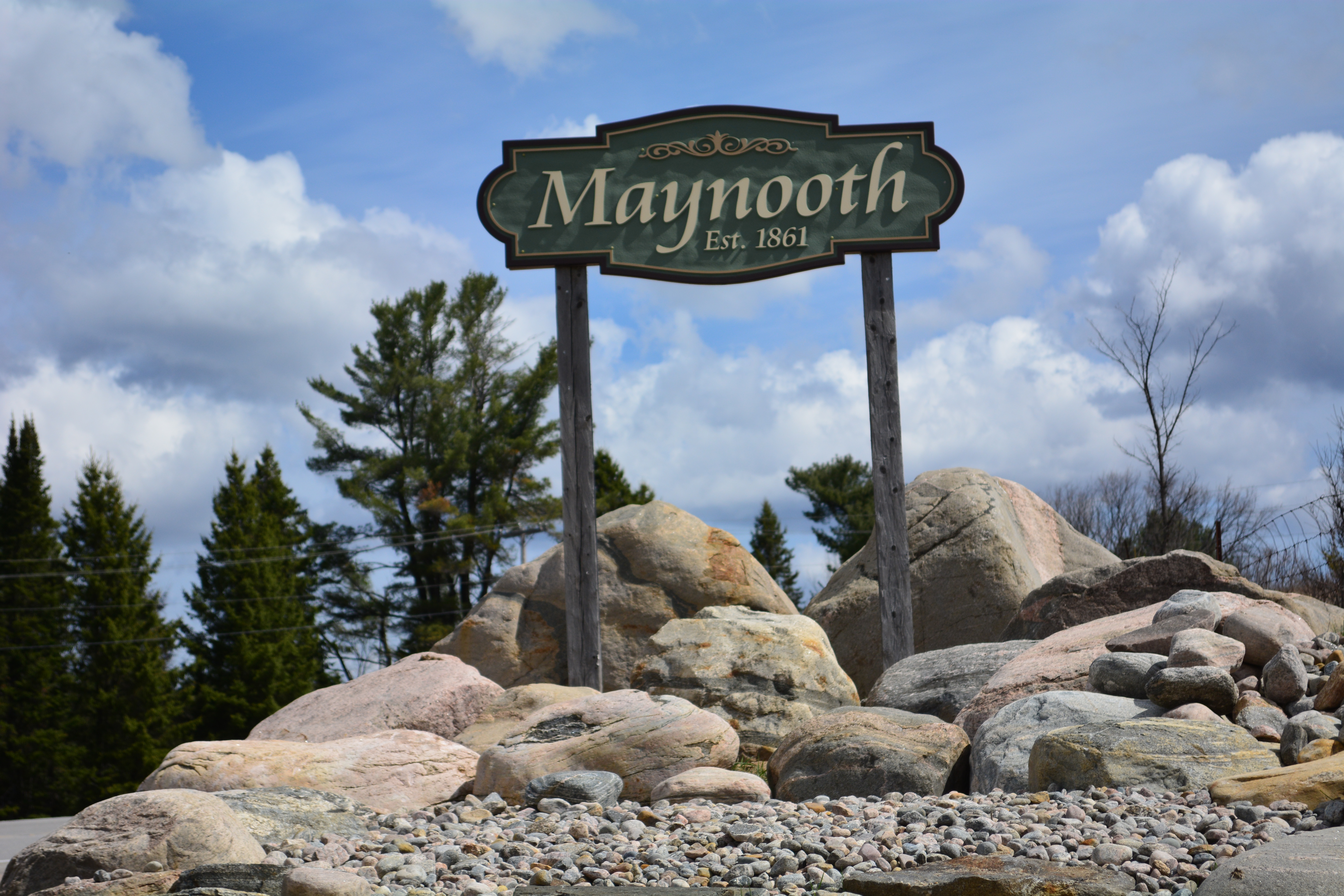 maynooth town sign