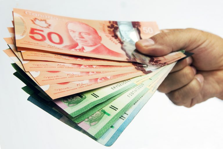 Ontarians getting taxpayer rebates in the mail