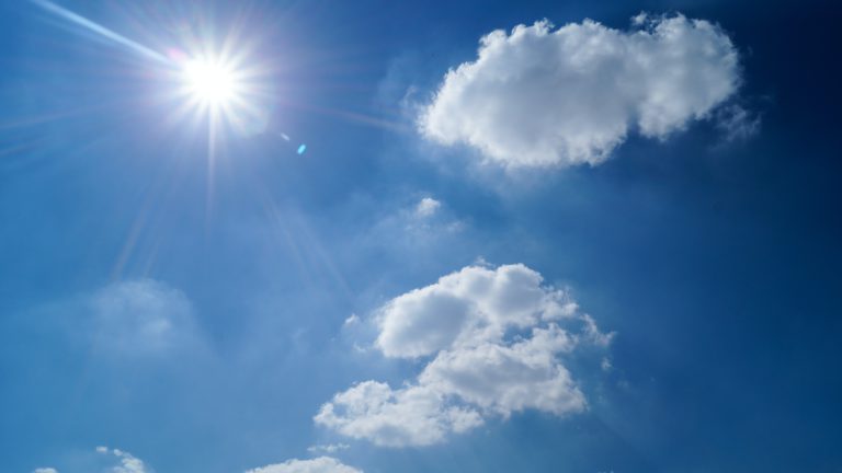 Environment canada  calls for warmer than normal daytime highs