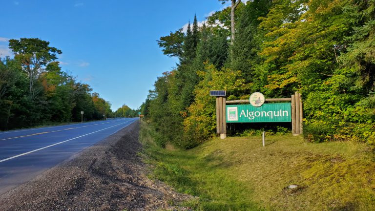Province to build more accommodations at Algonquin Park 
