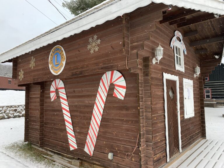 Santa Claus and tree-decorating contest coming to Bancroft