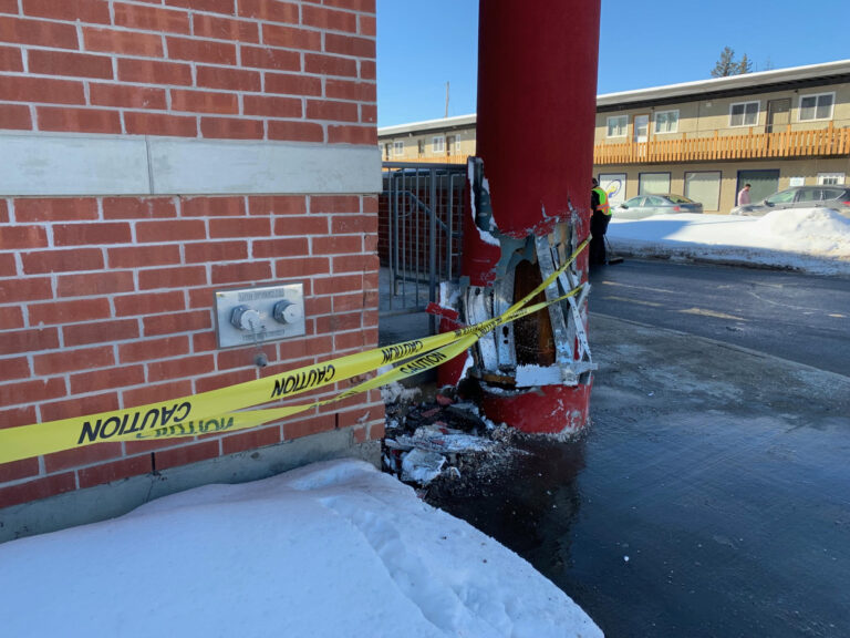Car crashes into Bancroft Shoppers Drug Mart