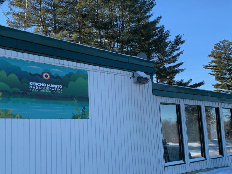 Kijicho Manito Madaouskarini can help people learn about securing First Nation status