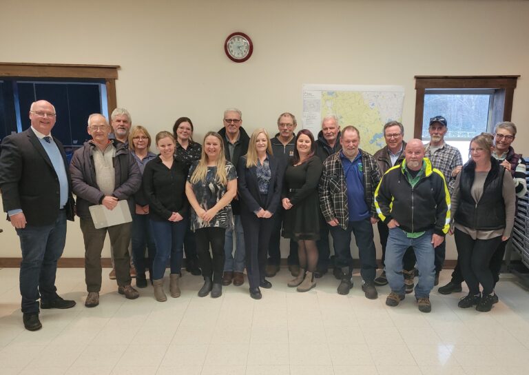 Municipalities discussing how to share services, amid labour shortage