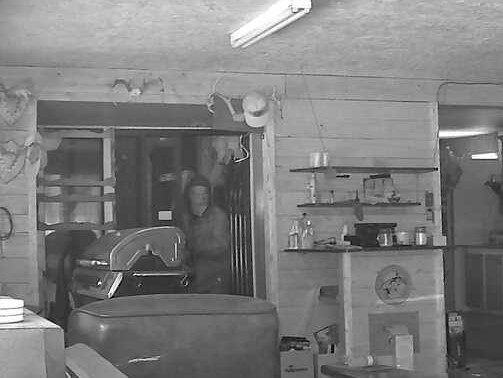 Bancroft OPP seek help in B&E investigation