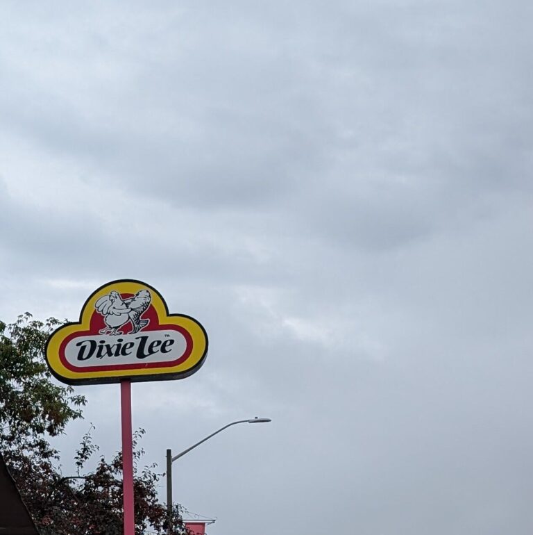 Longtime employees to open new Dixie Lee franchise in Bancroft 