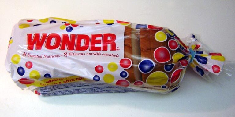 Popular breads recalled in Ontario due to metal peices 