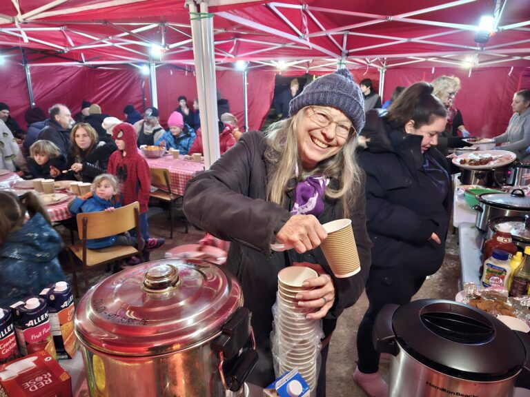 Friends for dinner community meal plans to go ahead tonight, but needs help