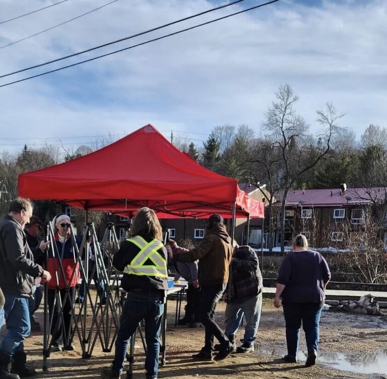 ‘Community at its finest’: Friends for Dinner has record-breaking turnout  