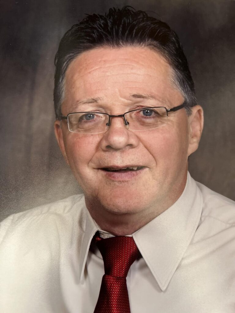 Community to honour Gerard O’Malley with bench dedication in Barry’s Bay 